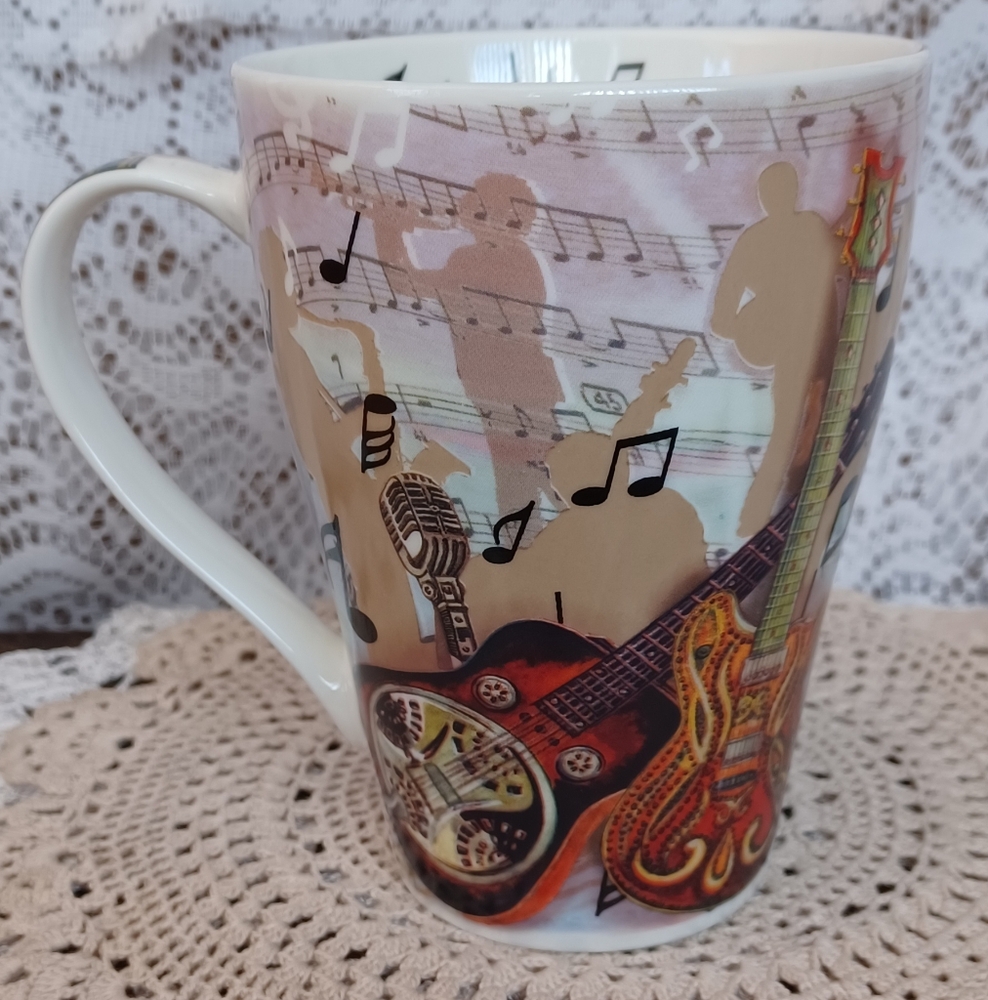 CARDEW DESIGN TGUY BONE CHINA ROCK & ROLL MUG W/PIANO KEY GRAPHIC HANDLE 2013 - Picture 3 of 10